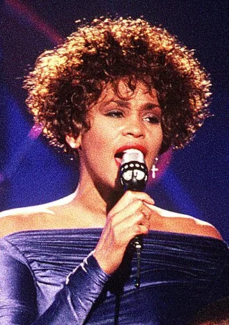 Whitney Houston — 1990’lar sanatçı dosyası