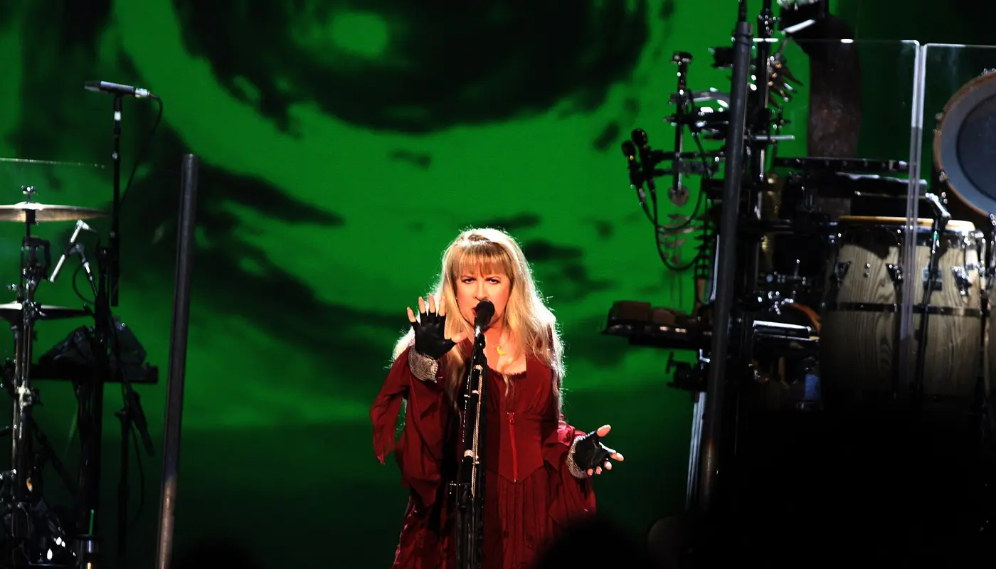 Stevie Nicks Fleetwood Mac konserinde